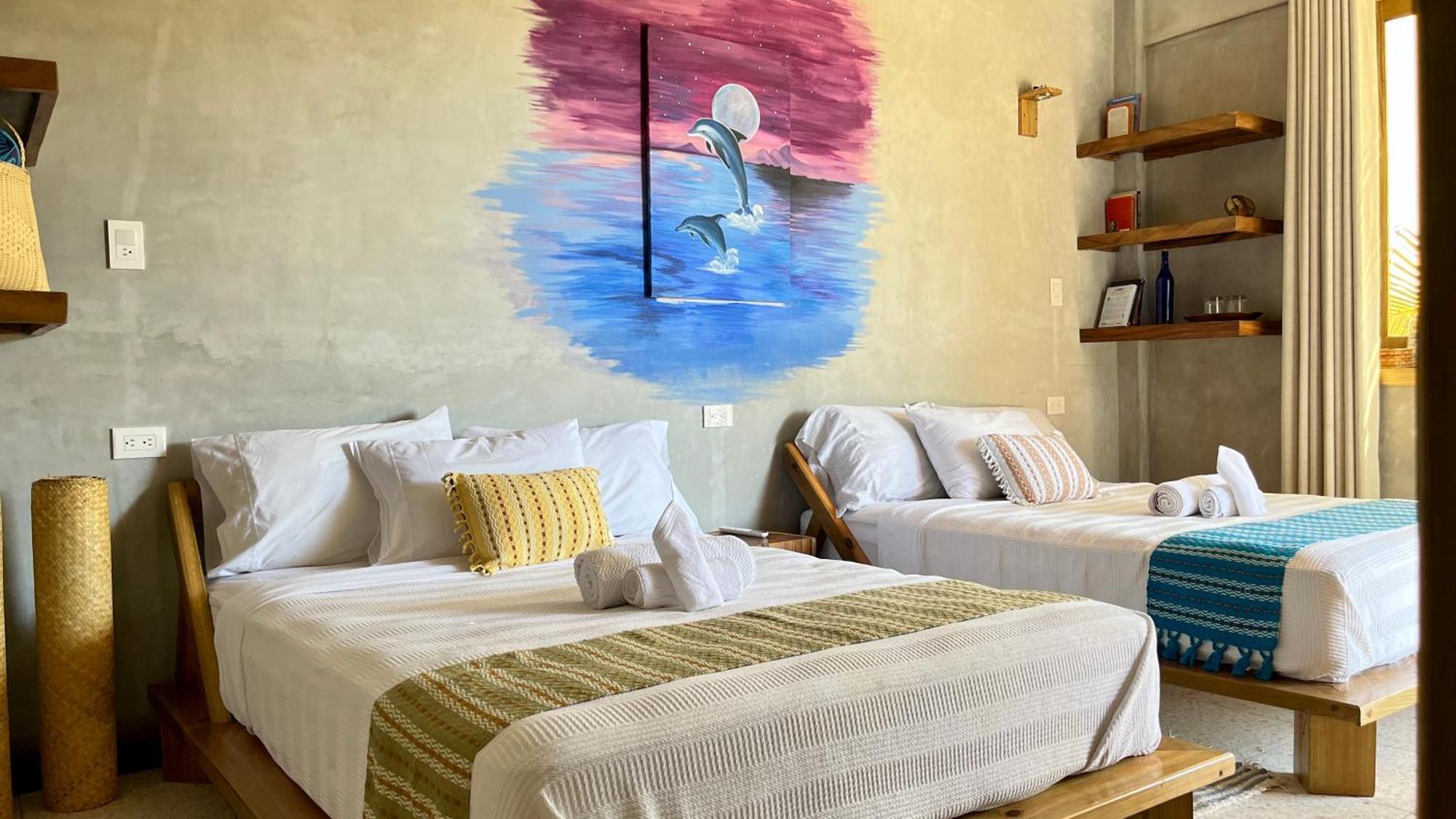 Shanti Surf Camp El Paredón Buena Vista エクステリア 写真