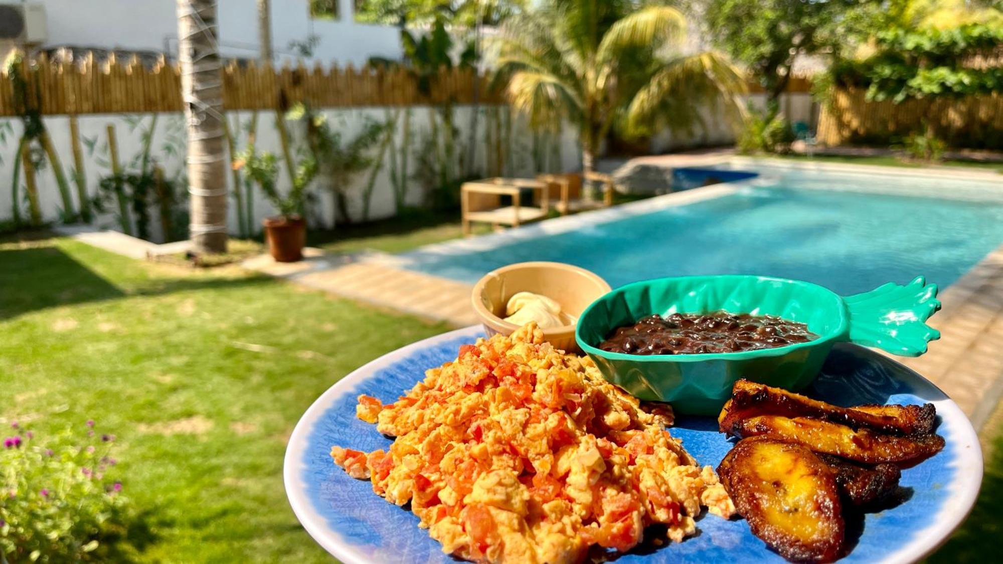 Shanti Surf Camp El Paredón Buena Vista エクステリア 写真