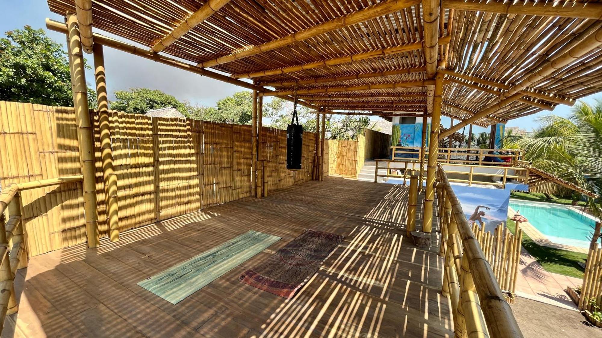 Shanti Surf Camp El Paredón Buena Vista エクステリア 写真