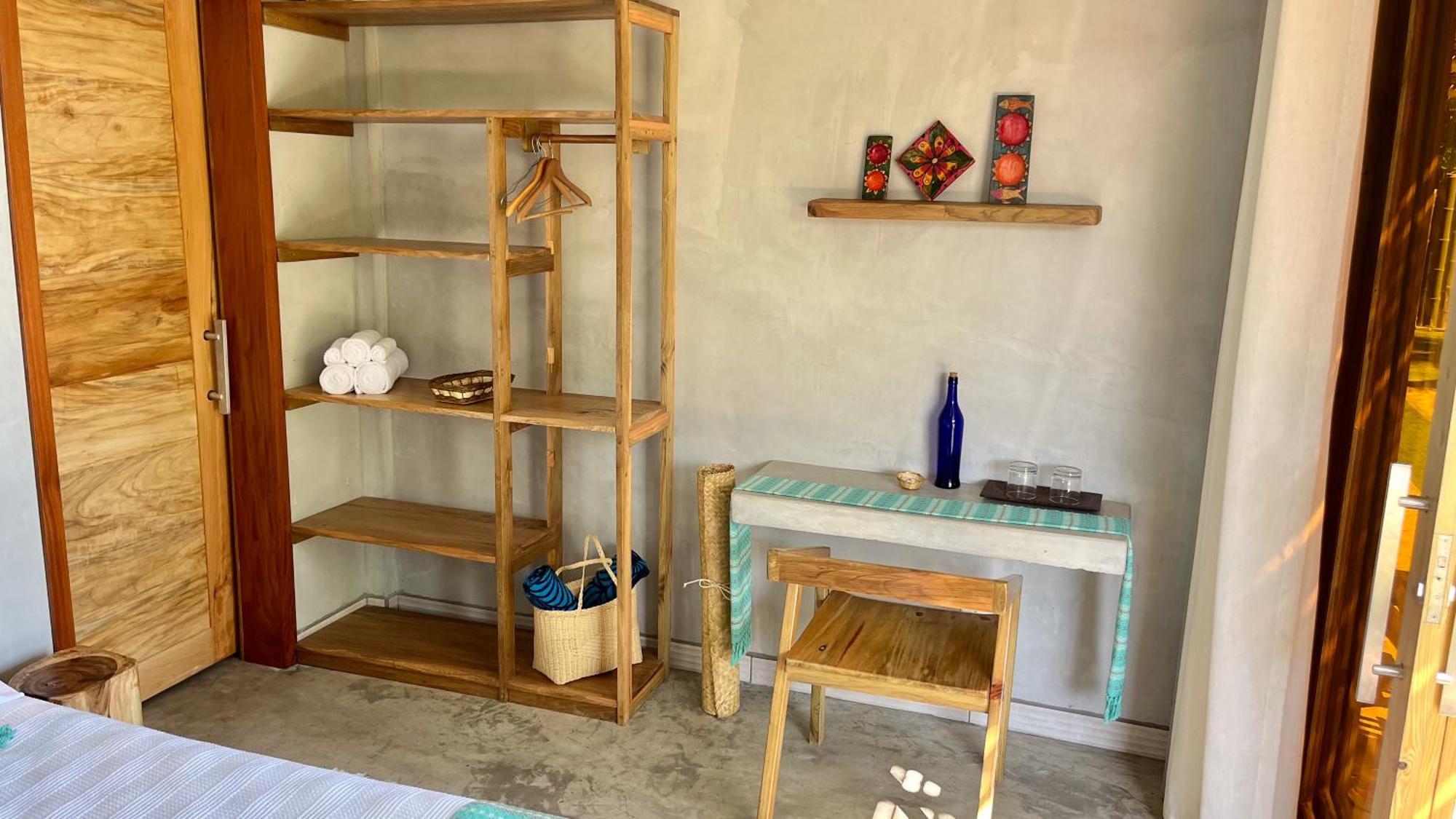 Shanti Surf Camp El Paredón Buena Vista エクステリア 写真